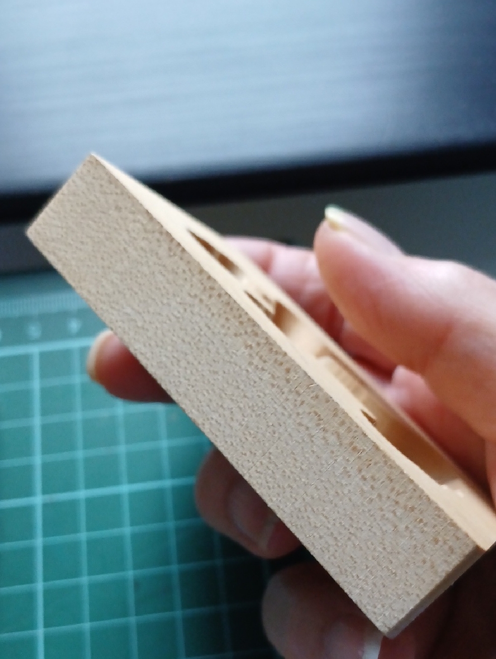2 Wood Cookie Molds - Picture 3 of 8